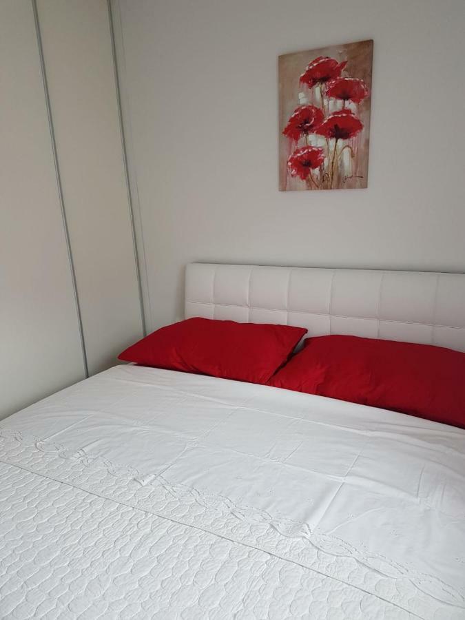 Apartment Dijana Kaštela Екстериор снимка